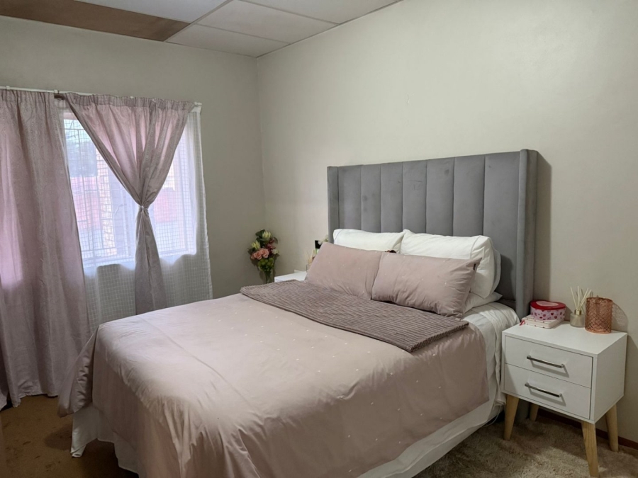 1 Bedroom Property for Sale in Willows Free State